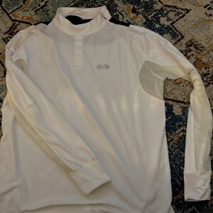 Ladies equestrian themed shirt xl nwot. Rhinestone horse embellishments.